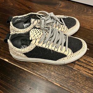 P448 sneakers size 7